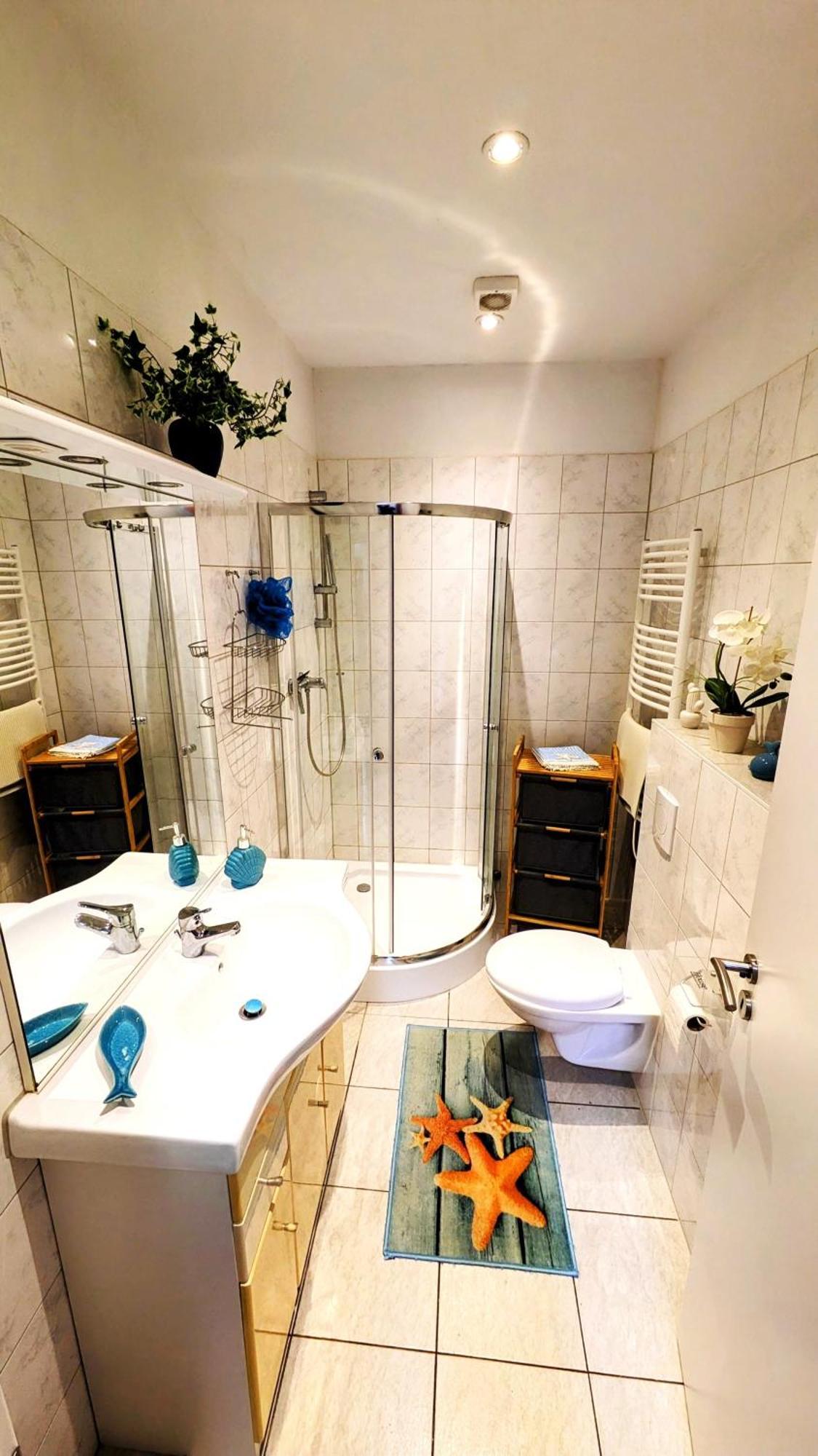 וארן Ferienwohnung Guenther , 3 - Sterne מראה חיצוני תמונה